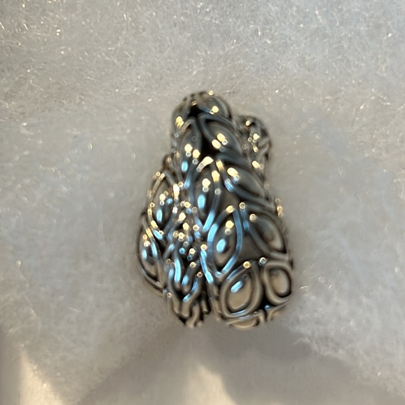 John Hardy silver “Padi Overlap” Earrings, solid sterling, for pierced ears - Picture 4 of 6